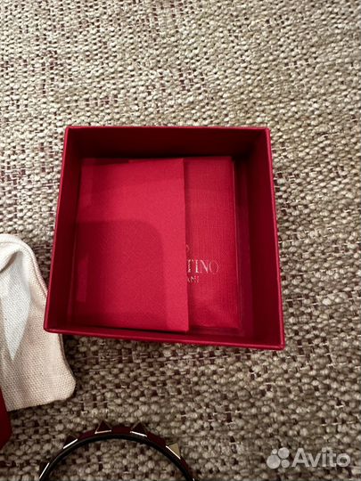 Браслет Valentino Garavani кожаный