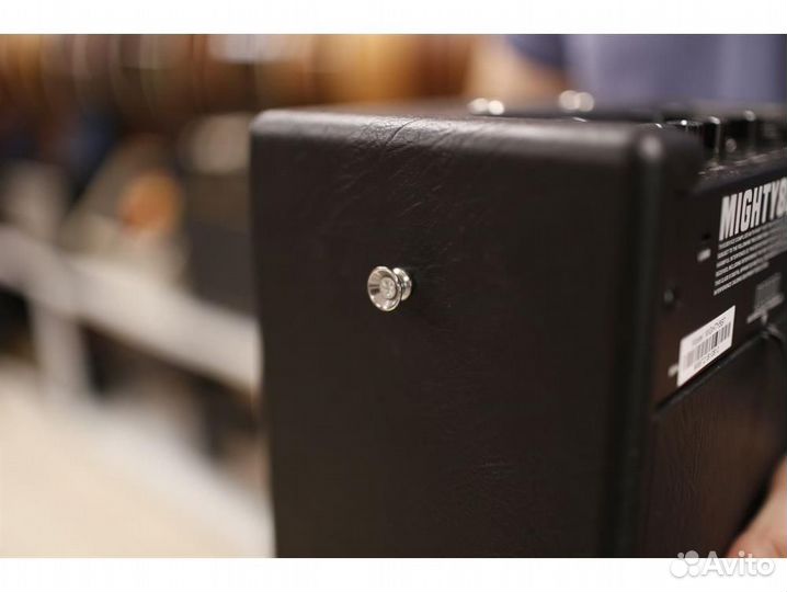 Nux Mighty-8BT комбоусилитель для электрогитары с