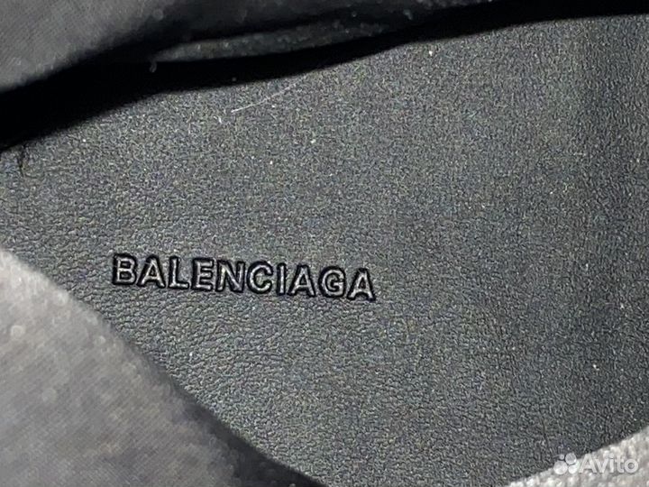 Balenciaga alaska