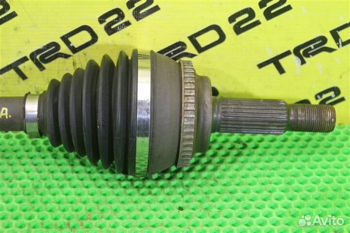 Привод передний правый Toyota Avensis ZZT251