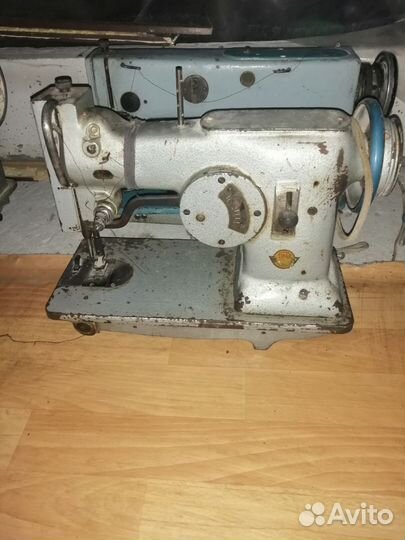 Машины швейные прямострочки