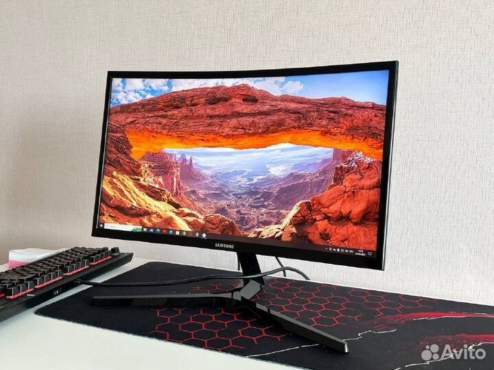 Монитор Samsung C24RG50FQI 144 герц