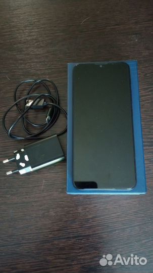 Motorola Moto G9 Play Dual Sim, 4/64 ГБ