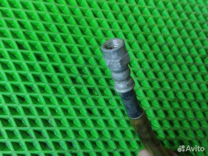 Топливная трубка mitsubishi galant 8