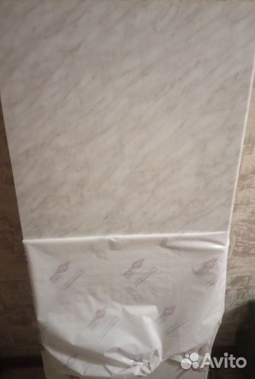 Продам пластиковый подоконник