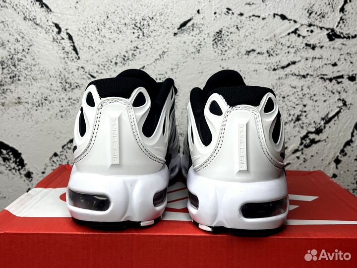 Nike Air Max Plus drift Оригинал