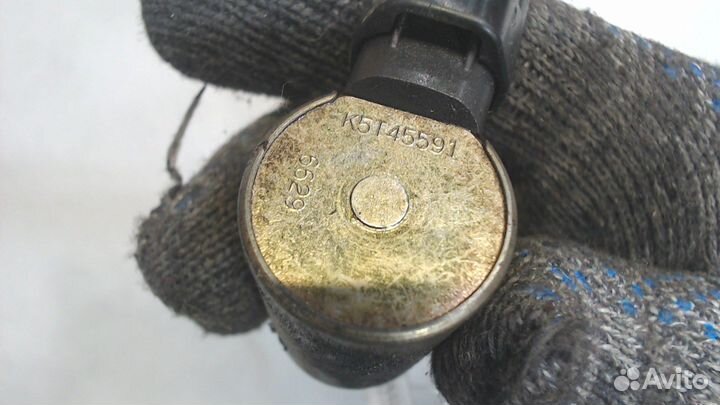 Клапан фазорегулятора Mitsubishi Outlander, 2006