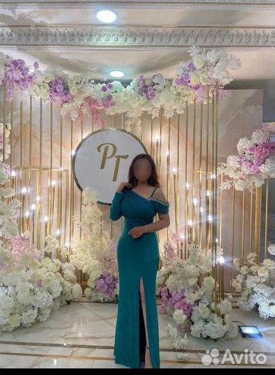 Вечернее платье