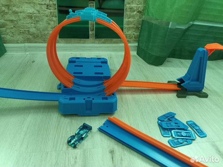 Хотвилс трек