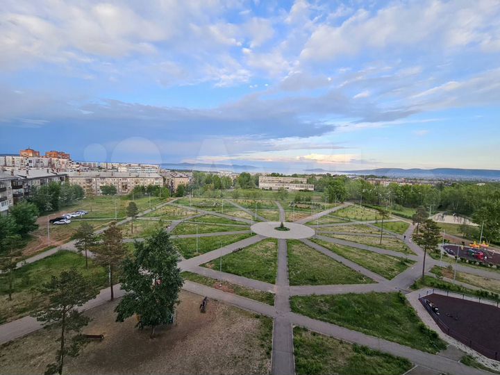 2-к. квартира, 48 м², 6/9 эт.