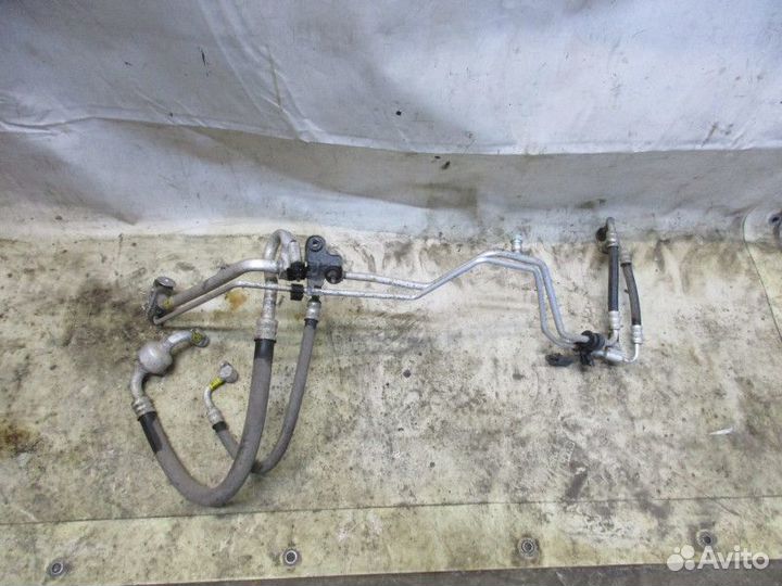 Трубка кондиционера Hyundai Tucson 2004-2010