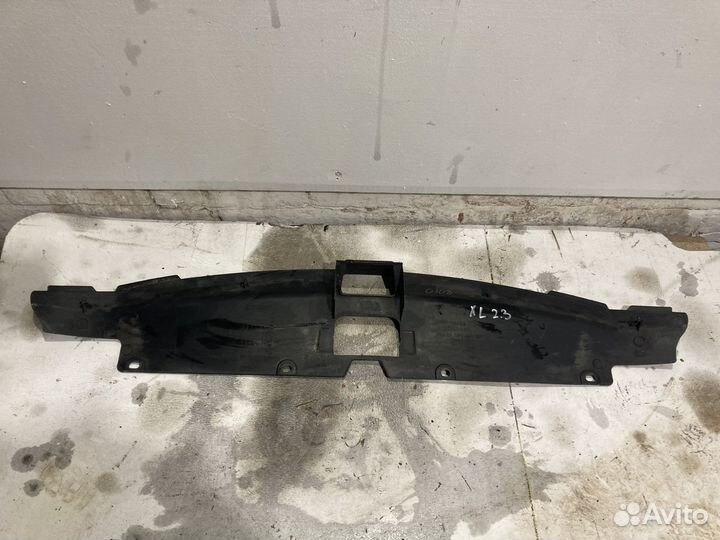 Кожух замка капота Mitsubishi Outlander 2