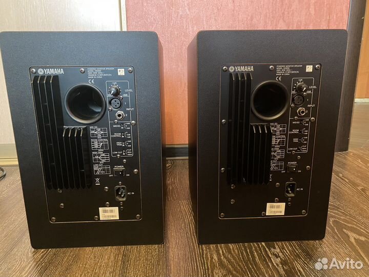 Студийные мониторы