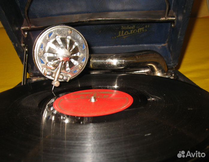 Патефон 