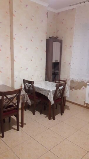 Комната 25 м² в 4-к., 2/3 эт.