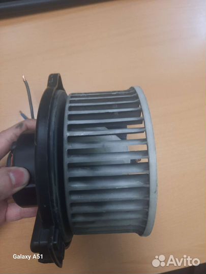 Моторчик печки Mitsubishi Space Wagon 2