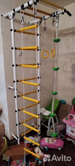 Детская спортивная стенка