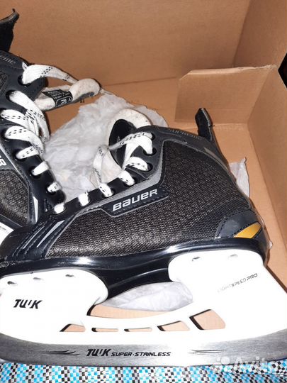 Хоккейные коньки bauer