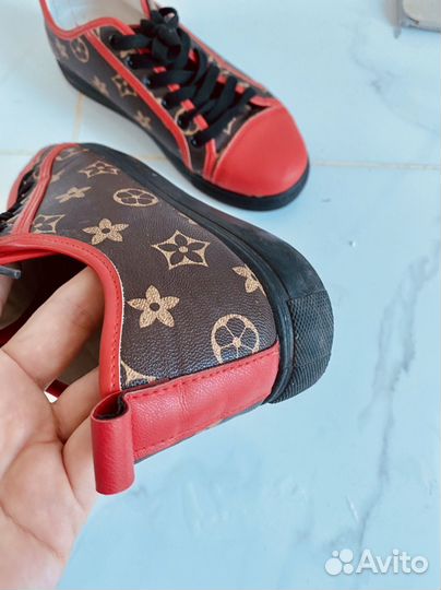 Louis vuitton кеды