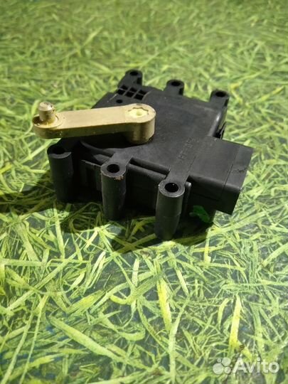 Сервопривод отопителя Мазда CX-7 2.3л 2007г