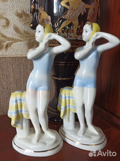 Статуэтка Юная купальщица