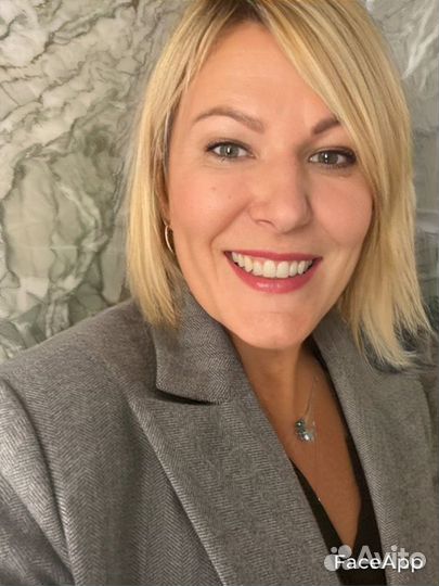 Продавец-консультант в бутик женской одежды