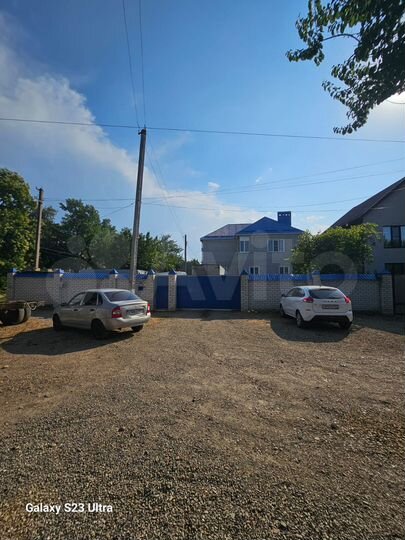 Дом 270 м² на участке 6 сот.