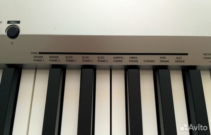 Цифровое пианино Сasio CDP-130 + стол