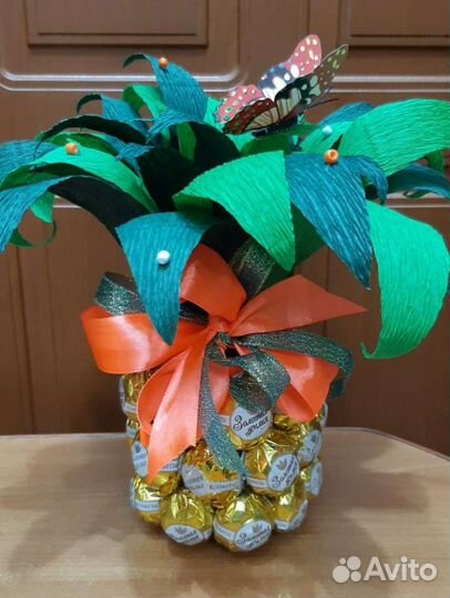 Сувенир-подарок ананас