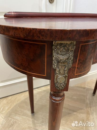 Антикварный Дамский столик, в стиле Ар-деко