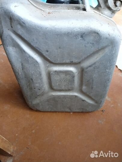 Канистра для топлива