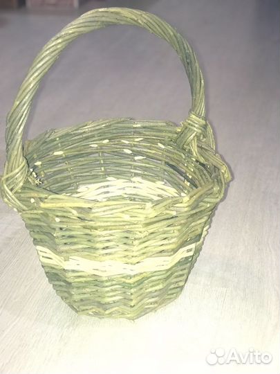 Корзина плетеная