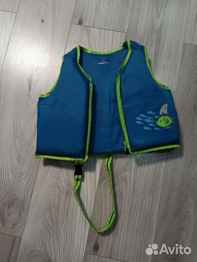 Жилет спасательный детский