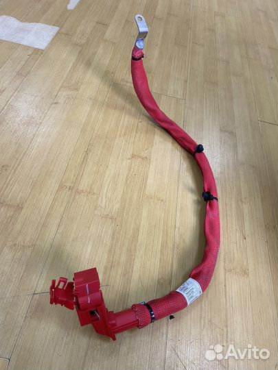 Плюсовой провод аккумуляторной батареи BMW X3 G01