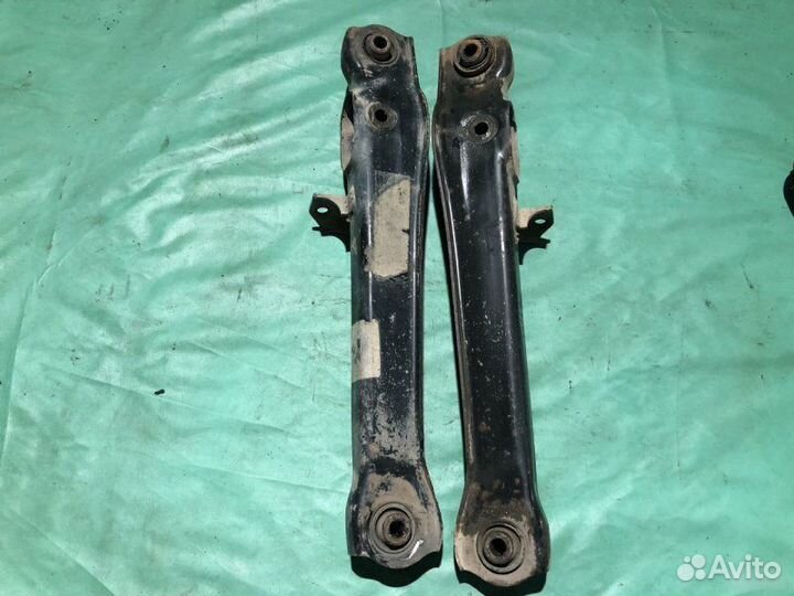 Рычаги Mitsubishi Carisma