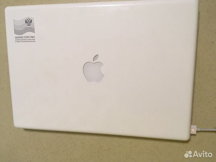 Macbook A1181