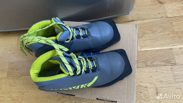Лыжные ботинки 32 размер