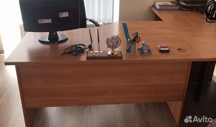 Офисная мебель бу столы
