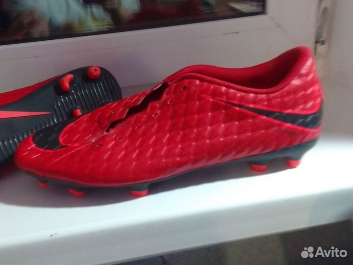 Футбольные бутсы nike hypervenom
