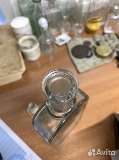 Старинный флакон. Уретрин. Я. Мозгового. Царизм