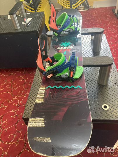 Сноуборд Solomon с креплением