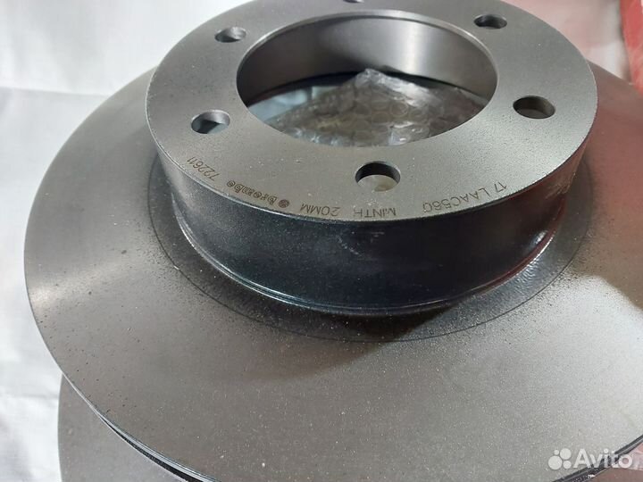 Передние тормозные диски Toyota LC Prado 90-95