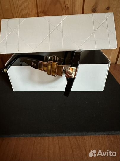 Очки солнечные (оригинал)