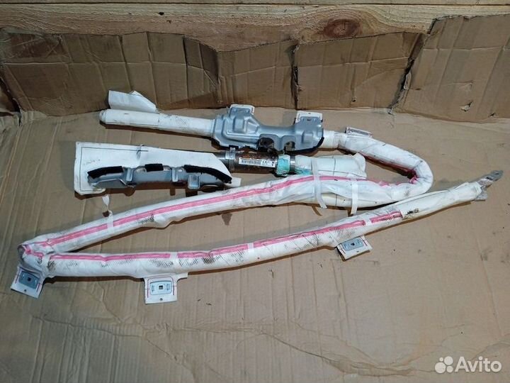 Подушка безопасности боковая (шторка) Toyota Land