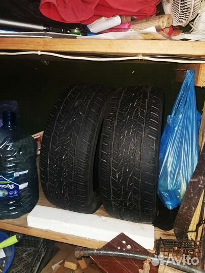 Continental ContiCrossContact LX2 215/50 R17 90H