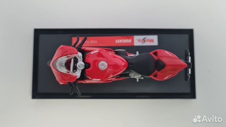 Модель мотоцикла Maisto Ducati 1199 Panigale