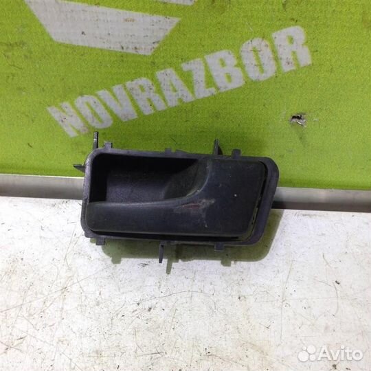 Ручка двери задней внутренняя правая Фольксваген