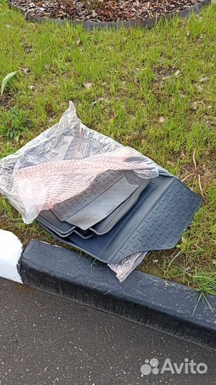 Резиновый коврики для Тойота Камри V40