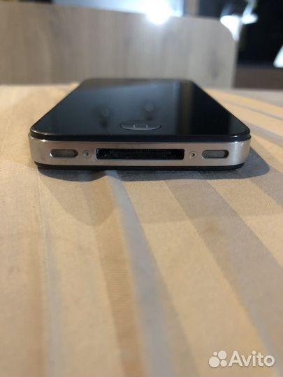 iPhone 4