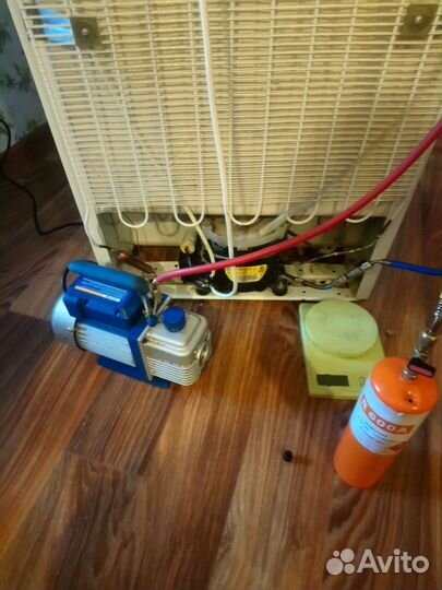 Ремонт холодильников и морозильных камер